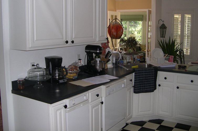 Kitchen 3a Before